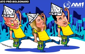 Políticos da direita no AM participam de ato com Bolsonaro