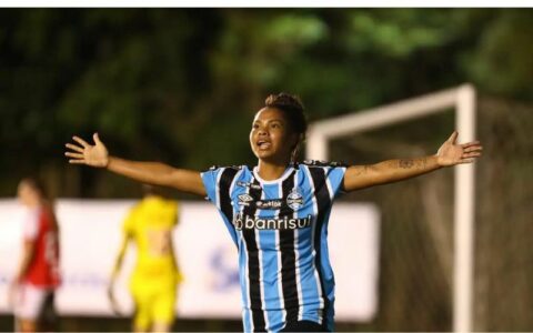Grêmio vence clássico com Internacional no Brasileiro Feminino