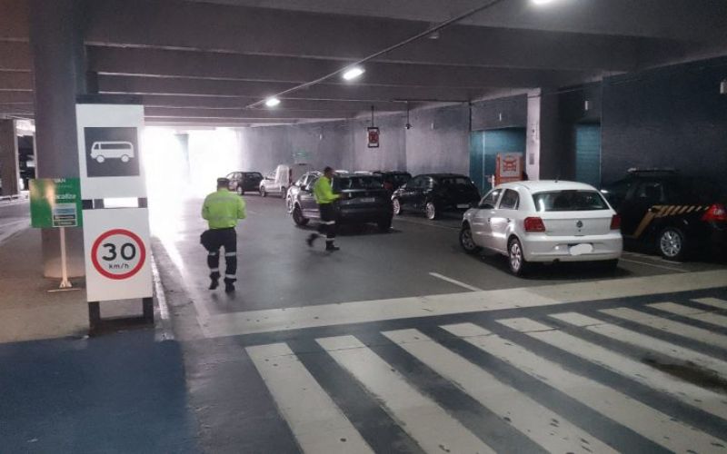 Prefeitura realiza fiscalização no aeroporto internacional de Manaus