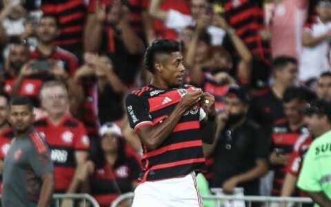 Bruno Henrique pode atuar como titular no Fla-Flu deste domingo