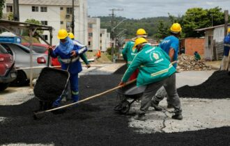 Asfalta Manaus custará R$ 44,8 milhões para pavimentar 3 bairros na capital