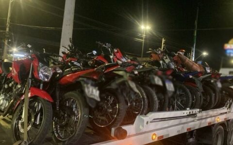 Operação de fiscalização do Detran-AM remove 81 motos e autua 66 veículos