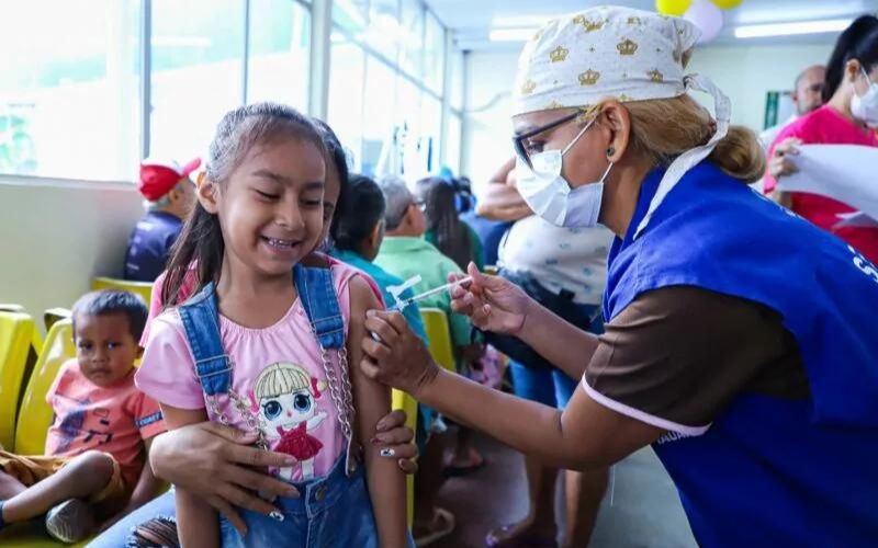AM recebe mais de R$ 6,2 milhões para campanha de vacinação nas escolas
