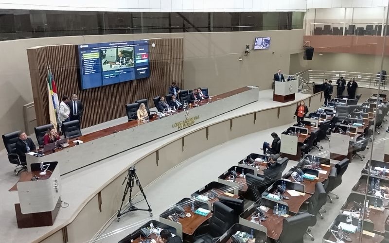 CMM discute salário de vereadores - Foto Celso Maia