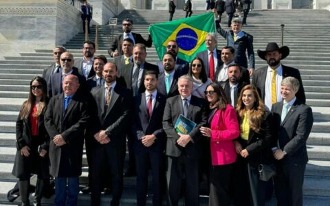Débora falta à Aleam e vai a Bruxelas para 'denunciar' esquerda