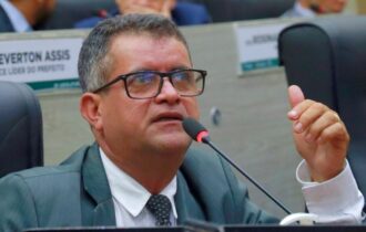 Raulzinho critica vereadores que escondem seus líderes políticos: "Máscaras vão cair"