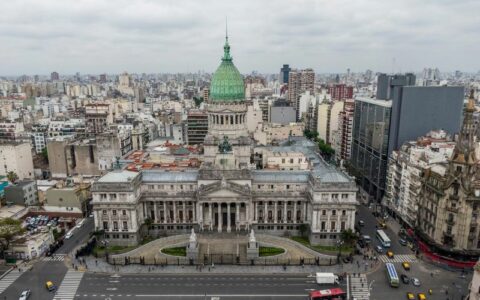 Argentina responsabiliza Irã por atentados na década de 1990