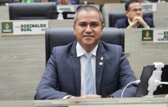 com-saida-de-caio-andre-daniel