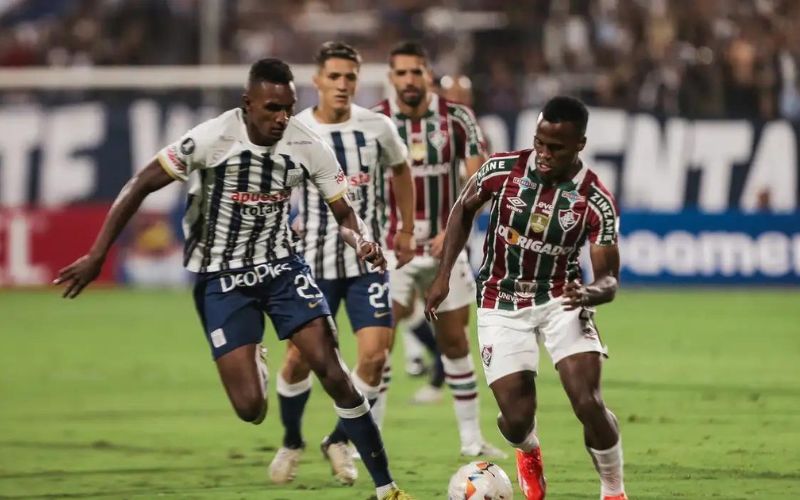 Fluminense arranca empate com Alianza Lima na Libertadores