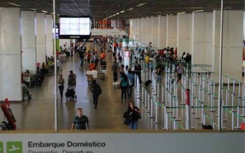 voo direto para Bogotá