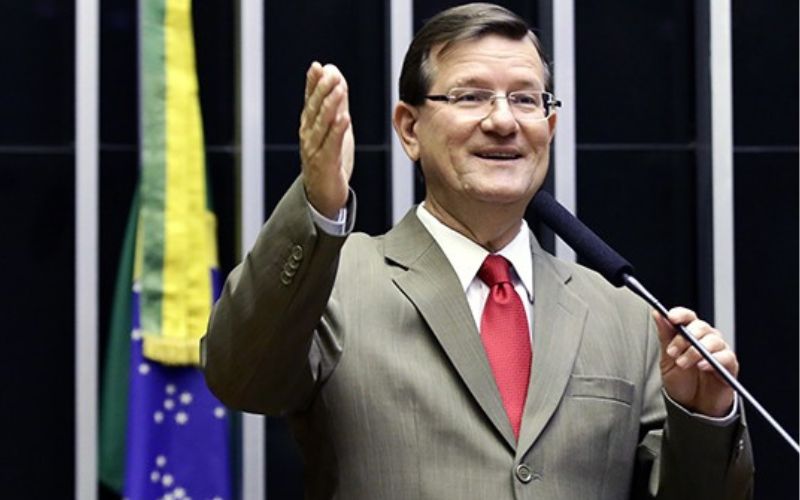 Zé Ricardo decide que será candidato a vereador de Manaus