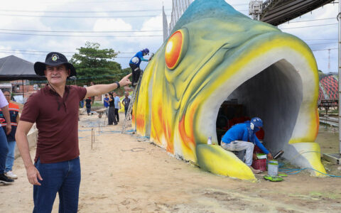 Prefeito visita obras da segunda etapa do parque Amazonino Mendes