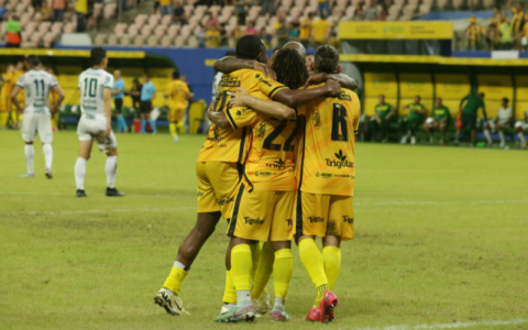 Amazonas FC vence a segunda partida na Arena da Amazônia