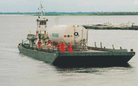 Justiça proíbe a Petrobras de realizar transbordo de petróleo no rio Amazonas