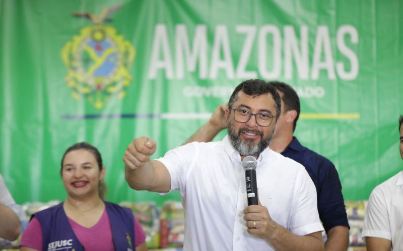 (Foto: Diego Peres e Alex Pazuello / Secom) Em Manacapuru, Wilson Lima faz entregas de R$ 13,5 milhões