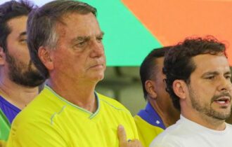 Em Manaus, Bolsonaro volta ao hospital após se sentir mal pela 2ª vez
