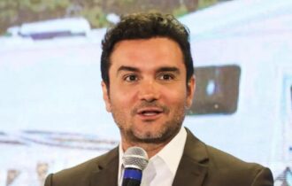 Ministro do Turismo, Celso Sabino prestigiará o Festival de Parintins