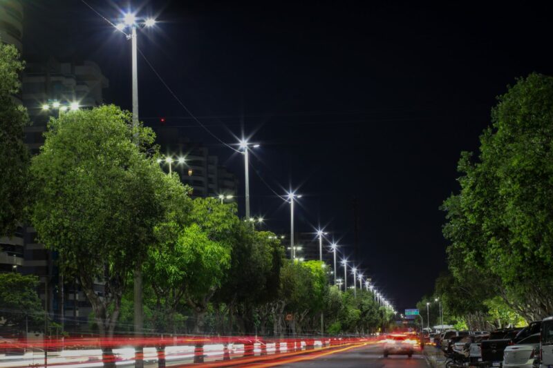 (Foto: Arquivo / Semcom) Manaus alcança 100% de iluminação pública com LED
