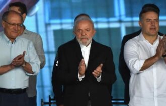 Sem Tarcísio, Lula inaugura obra em SP contratada pelo então ministro de Bolsonaro