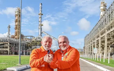 Lula demite Jean Paul Prates do comando da Petrobras