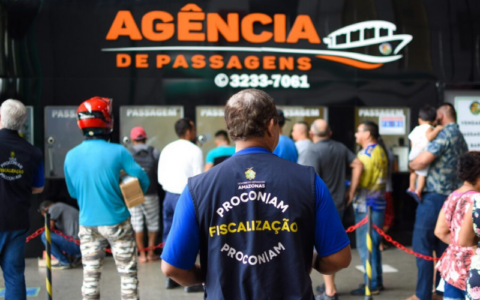 Procon-AM notifica empresas por excesso na venda de passagens para Parintins