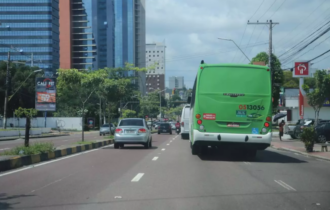 Apenas um dos 8 pré-candidatos quer reduzir a passagem de ônibus em Manaus