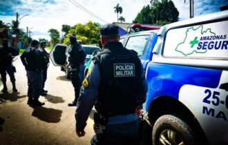 Servidor da Prefeitura de Presidente Figueiredo é preso com dois PMs