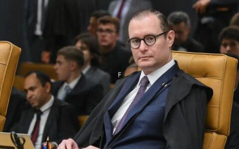 Zanin suspende por 60 dias ação sobre desoneração