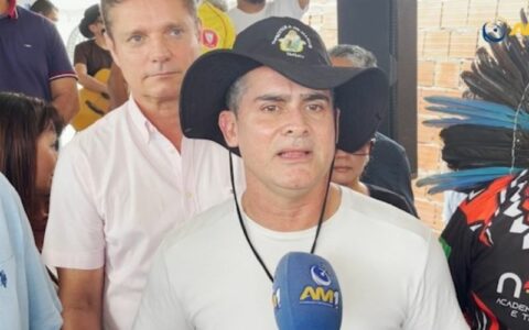 Prefeito de Manaus pede que população evite a queima de lixo doméstico