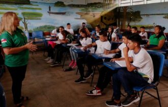 Oito em cada dez professores já pensaram em desistir da carreira