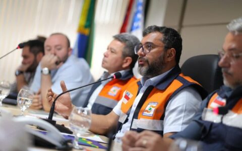 Governador Wilson Lima reúne secretários para alinhamento e antecipação de ações de enfrentamento do período de estiagem em 2024