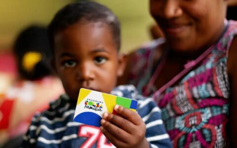 Caixa paga Bolsa Família a beneficiários com NIS de final 7