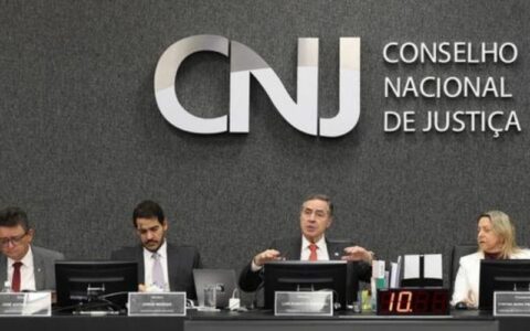 CNJ suspende por 60 dias juíza de Minas que postou críticas a Lula