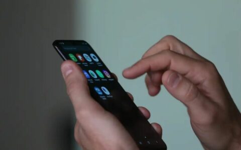 UE acusa Apple de descumprir nova lei de concorrência digital na App Store