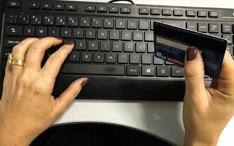 Calendário da Fraude: como proteger sua identidade e evitar prejuízo na internet