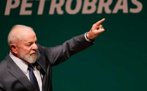 Lula lamenta Eletrobras privada e cobra Vale para reparar tragédias