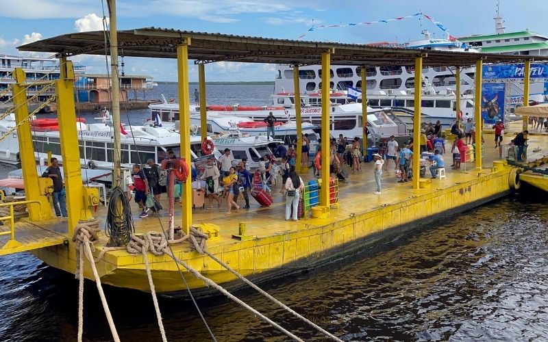 Embarque para o Festival de Parintins movimenta Porto de Manaus