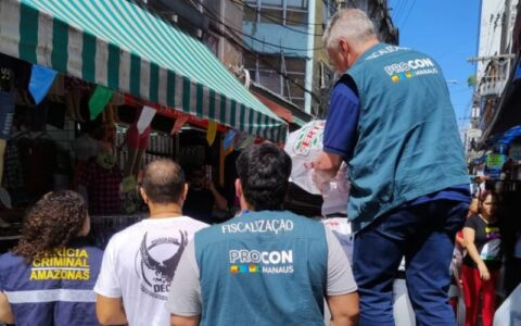 PC-AM e Procon Manaus apreendem cerca de 1.500 produtos falsificados no setor de vestuário
