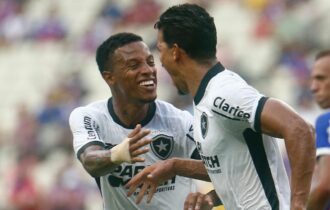 Artur Jorge celebra vitória contra o Corinthians, mas evita exaltação no Botafogo