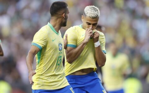 Brasil derrota México por 3 a 2 no penúltimo amistoso