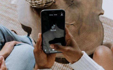 TikTok lança Whee, plataforma de fotos, 'cópia' do Instagram