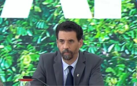 'Gabinete da ousadia': ministro irá à Câmara prestar esclarecimentos