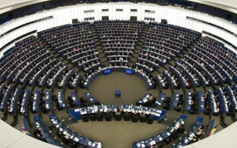 Pobreza, imigração e guerra explicam resultado de eleição na Europa