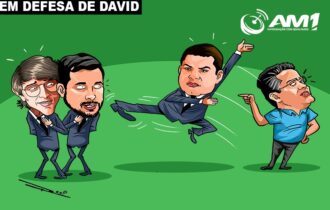 Para defender David, Saullo dispara críticas a rivais do prefeito