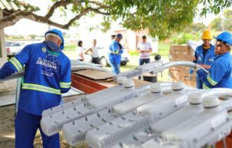 Wilson Lima vai investir R$ 4,8 milhões para modernizar iluminação em 81 comunidades de Parintins