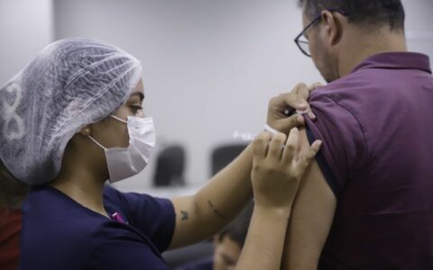 Assembleia Legislativa do Amazonas realiza ação de saúde com vacinação, ação educativa e testes rápidos