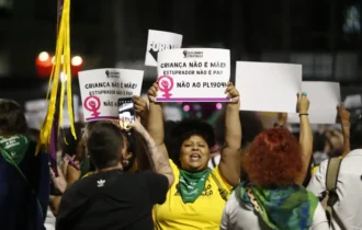 'PL da Gravidez Infantil' causa indignação entre ativistas de Manaus
