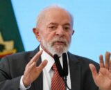 Lula reitera que não fará ajuste que possa prejudicar pessoas mais pobres e cita banqueiros