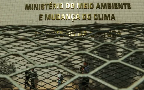 Servidores federais ambientais iniciam greve