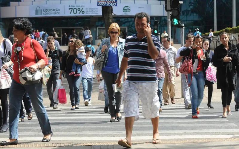 População subutilizada tem menor contingente desde o trimestre até janeiro de 2016, aponta IBGE